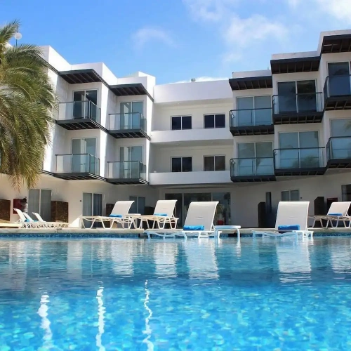 Superior Triple room with balcony and with sea view