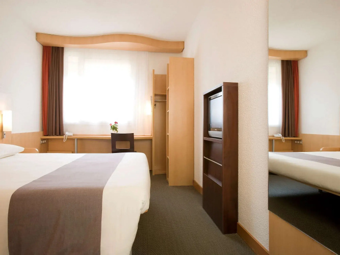 ibis Cotonou