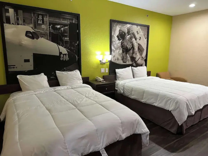 Super 8 Intercontinental Houston Tx