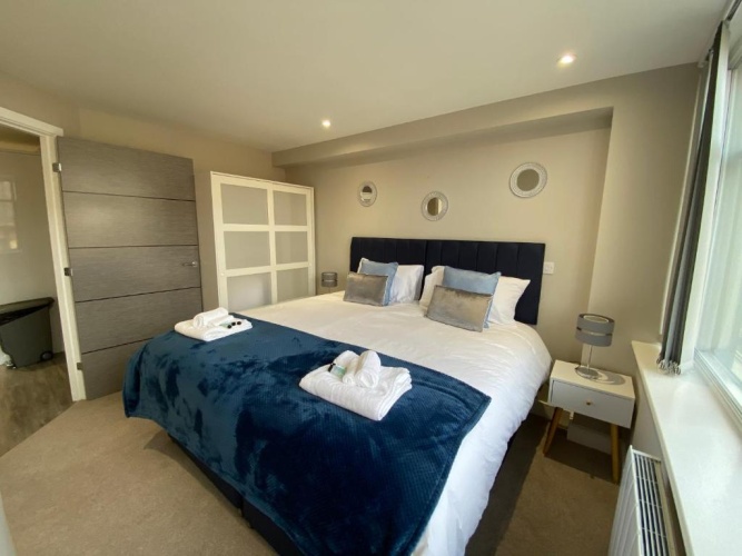 1 Bedroom Apartment
