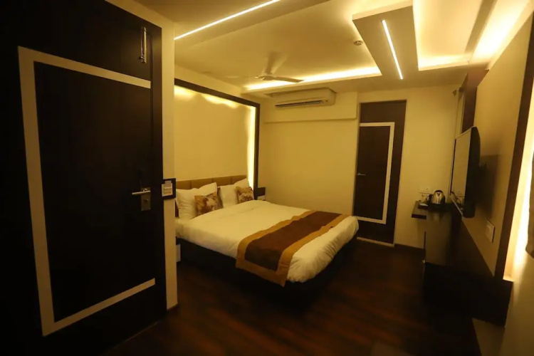Hotel White Cloud