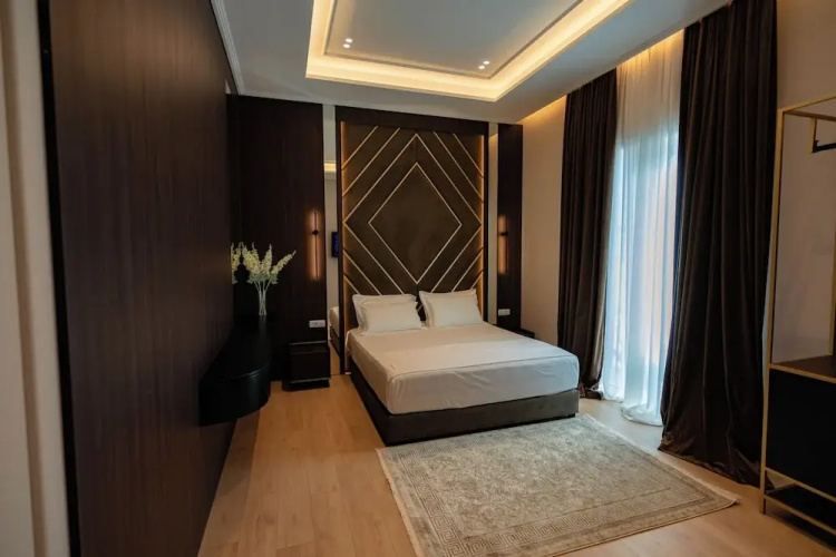 Royal Hill Hotel