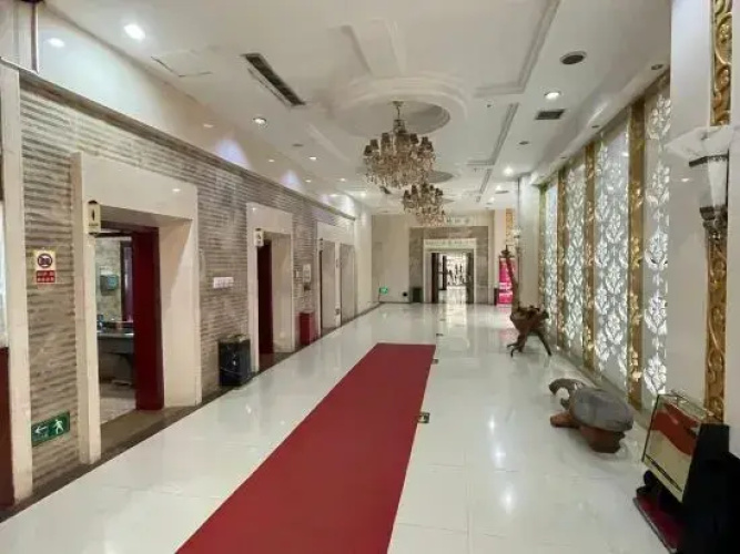 Heavenly Lake Hotel