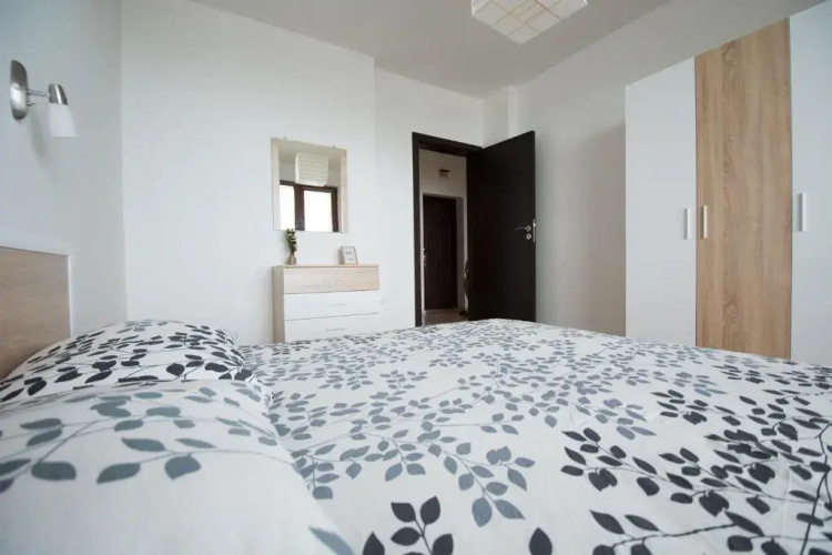 Sunrise Apartments