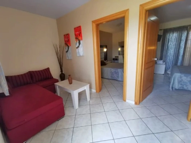 2 Bedrooms Standard Family room