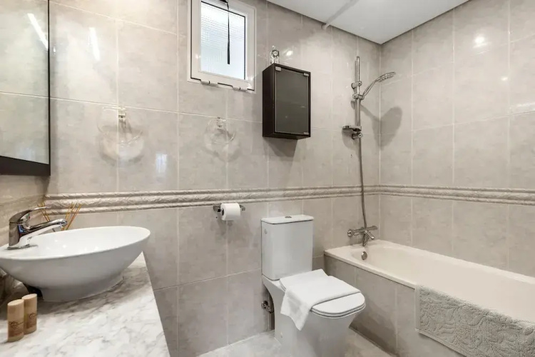 Marvelous Waterfront apt in Fuengirola - Ref 73