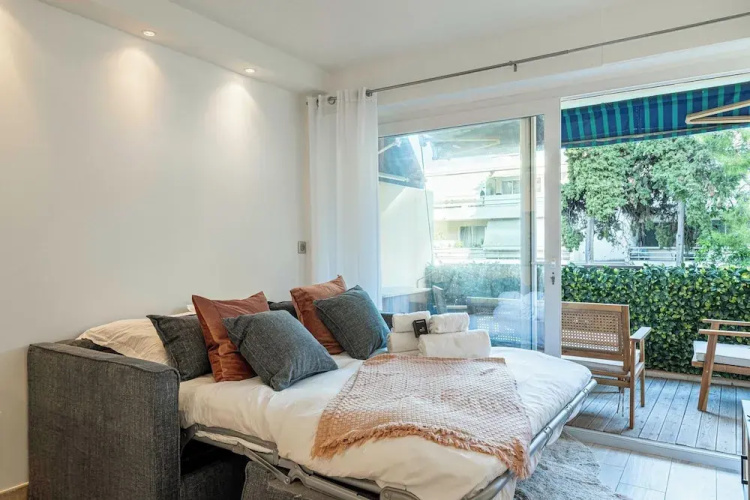Renovated apt With Parking & Terrace - Palm Beach