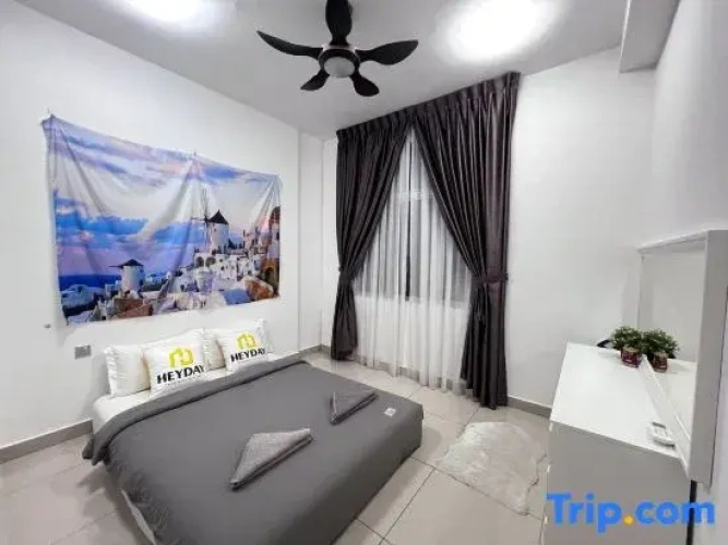 2 Bedrooms Apartment
