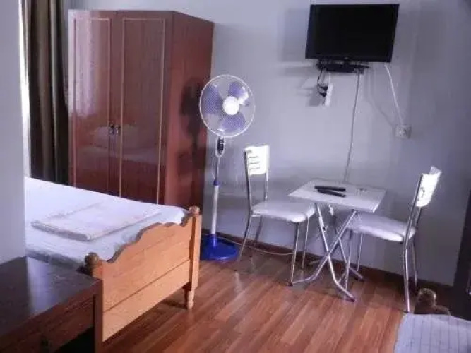 Guest House Roman