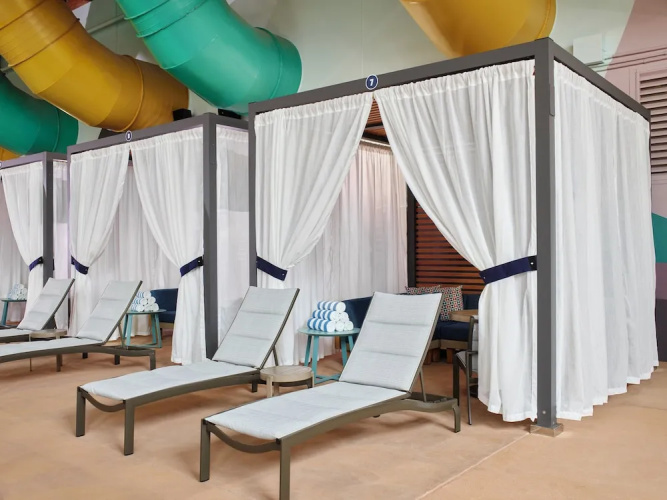Great Wolf Lodge Webster