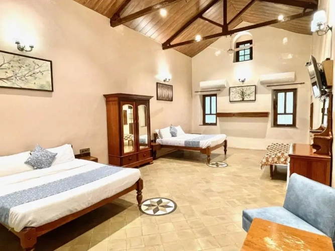 Standard Family room