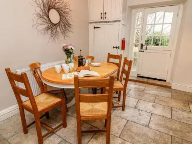 Chandlers Cottage