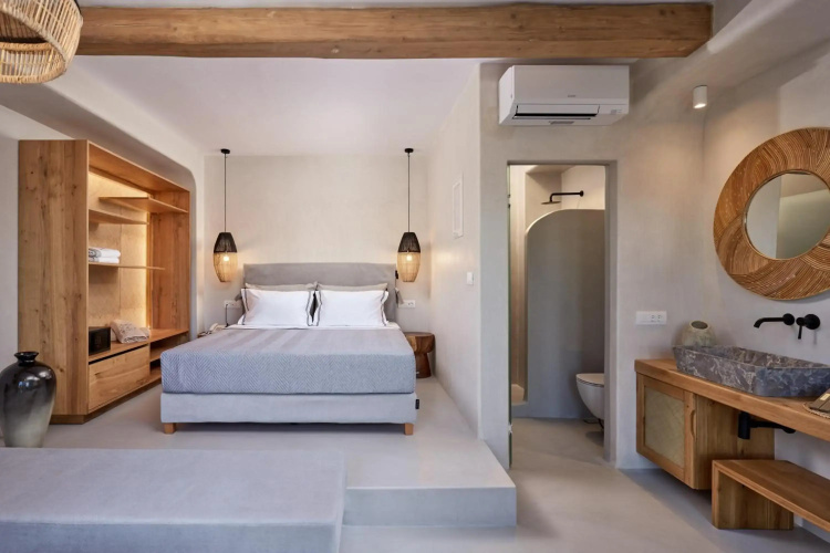 IONIC Suites