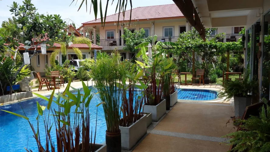 Baan Sooksiri Bangsaray