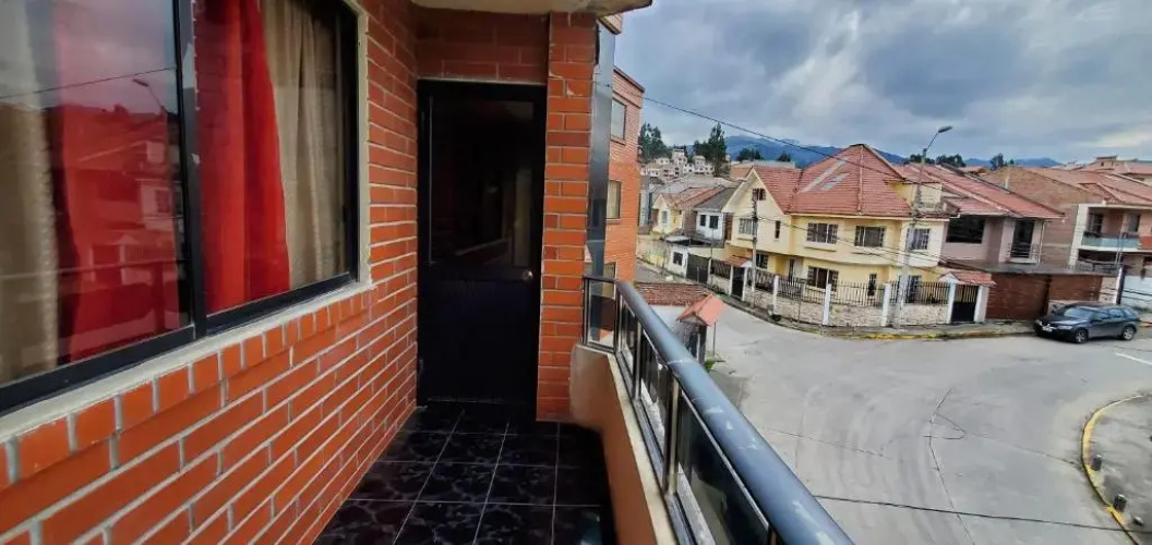 Departamento de 3 Habitaciones con parqueo Gratis