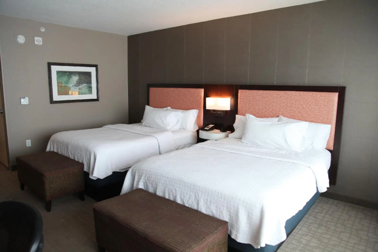Hampton Inn by Hilton Calgary Airport North photo 7