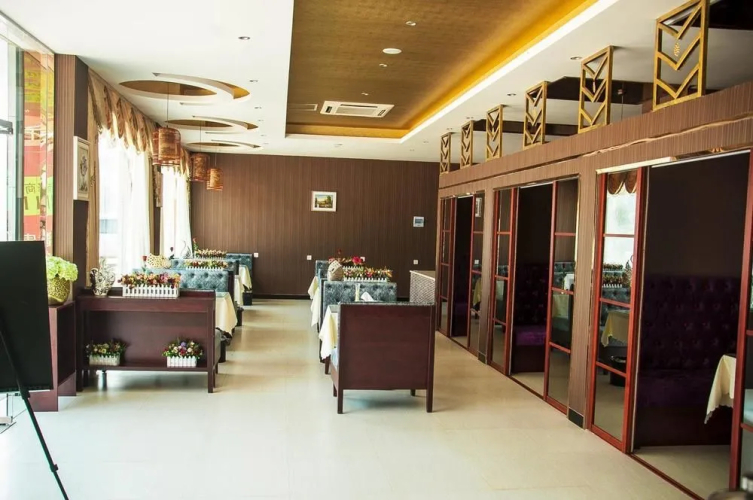 Xianning FX Hotel Hotel Overview