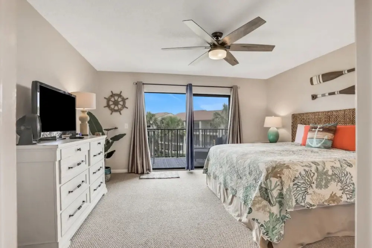 Ocean-view Condo With 2 Pools, Beach Access & Private Lanais