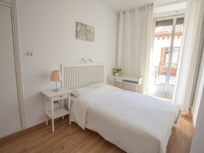 Economy Double room with balcony and with city view