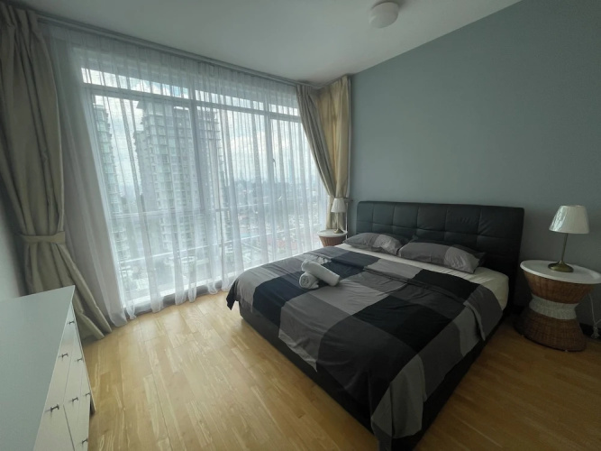 Solaris Dutamas by Manhattan Group