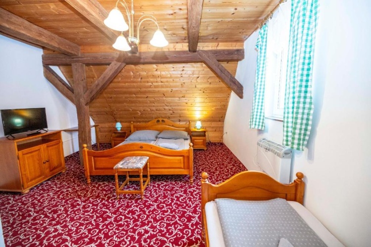 Standard Quadruple room
