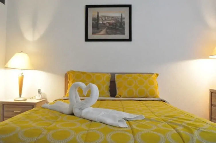 Mango Key 8702 - Two Bedroom Townhome