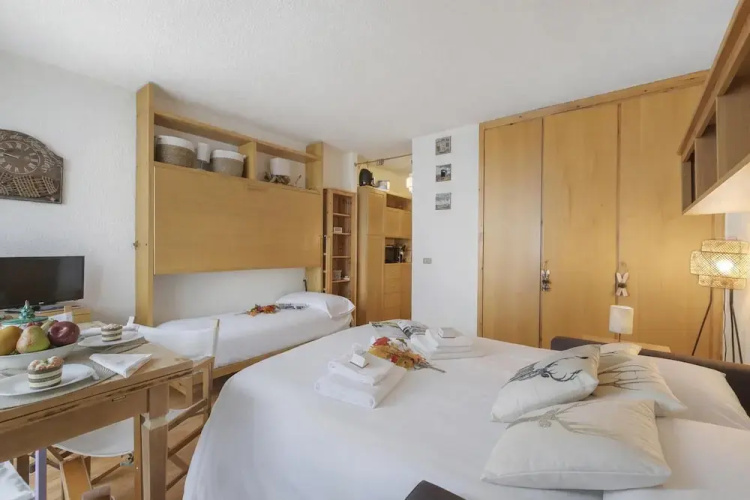 Studio Sansi 34