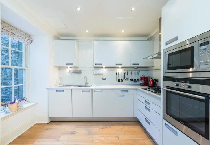 2 Bedrooms Apartment