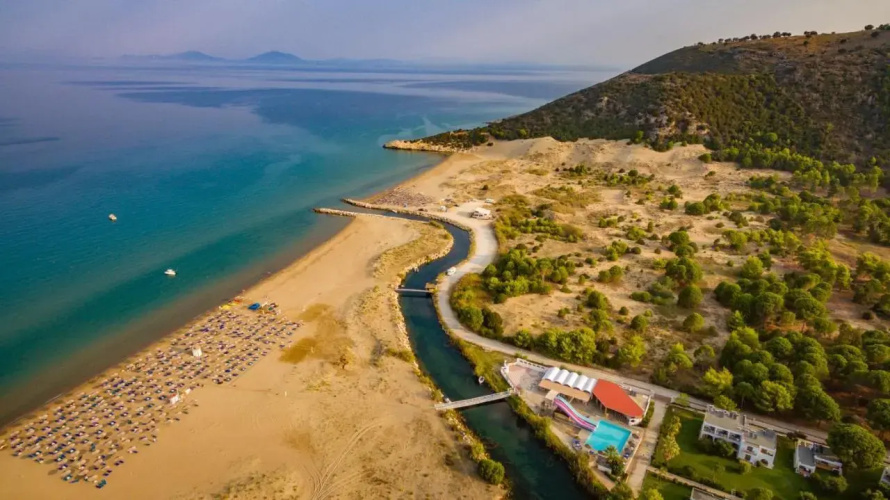 Kalogria Beach Hotel