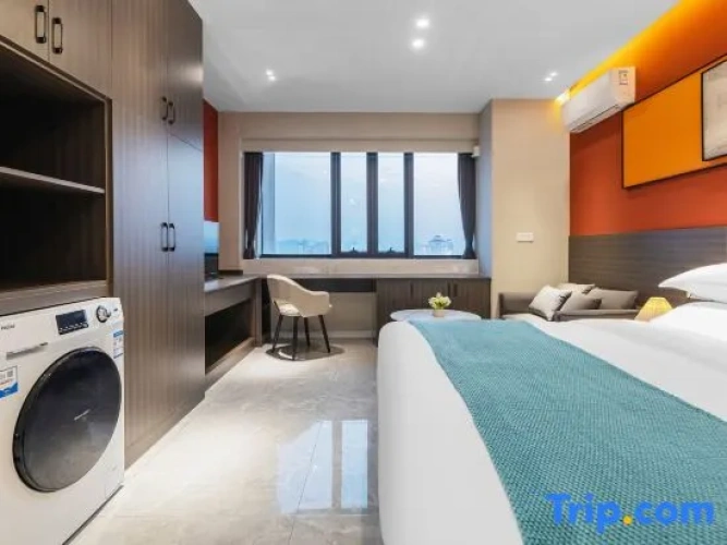Standard Double room with river view