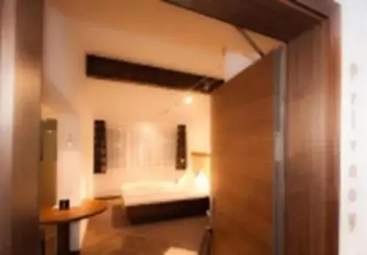 Ischl Suite