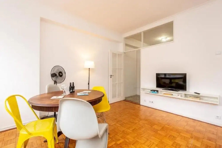 Feel Porto Stylish Flat IV