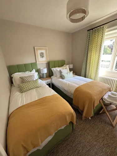 The Falcon Cottages