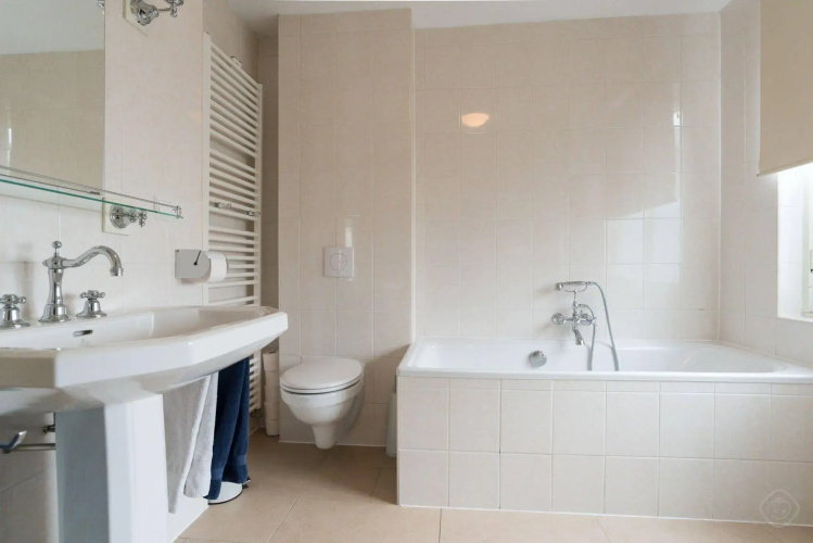 Gentiana Apartment