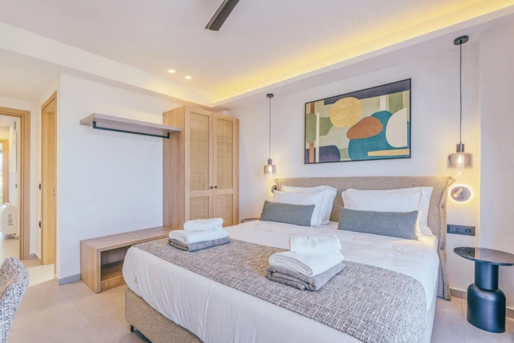 Villa Luxury Heaven - With Heated Pool