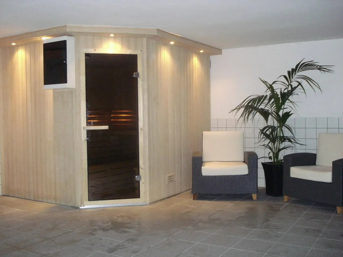 Eurotel Lanaken - Different Hotels