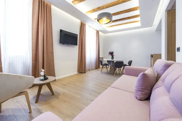 Casa Antika Suites