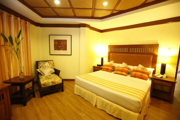 Premier Suite with balcony