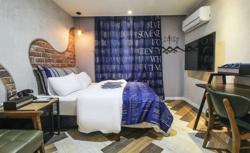 Hotel Dean