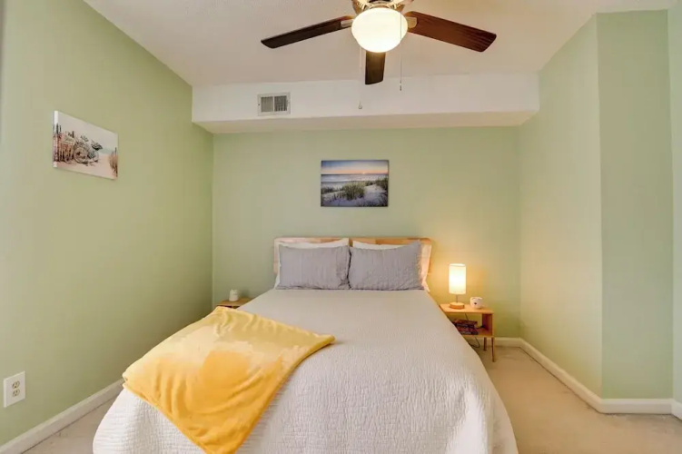 Myrtle Beach Condo 2 Mi to Surfside Beach!