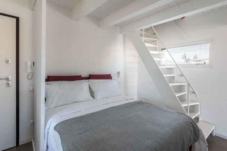 1 Bedroom Apartment with balcony