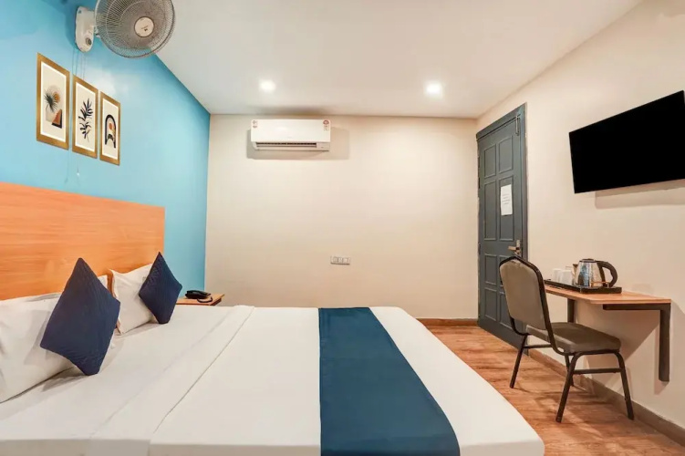 Hotel Twamev residency Uttam Nagar