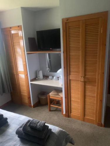 Castaway Guesthouse
