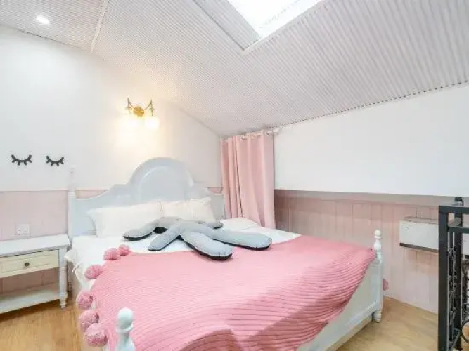 Starlight Hostel