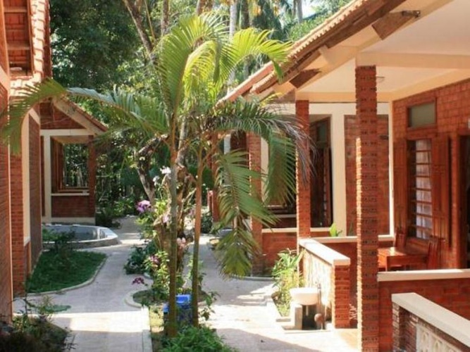 Double Bungalow