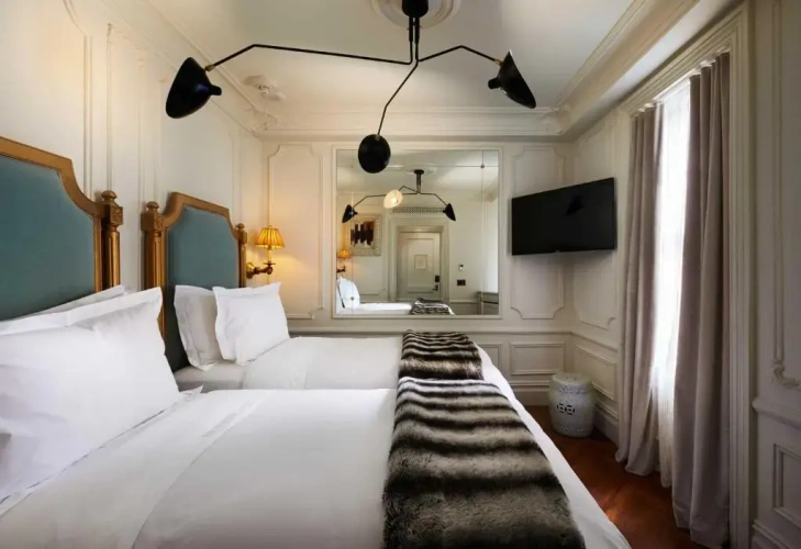 Twin room