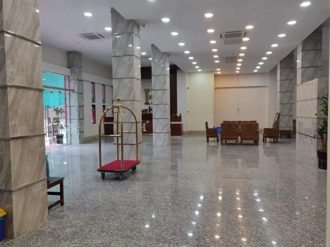 H Plus Hotel Yangon