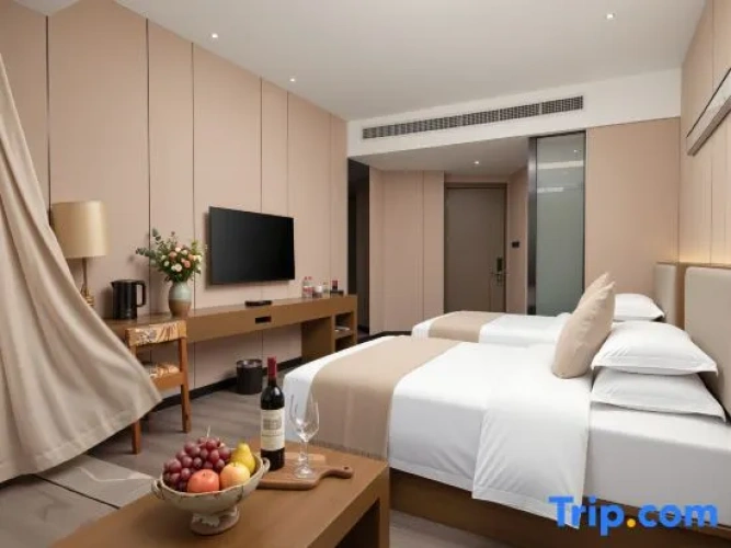 Standard room with river view