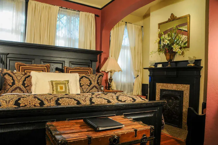 The Black Walnut B & B Inn