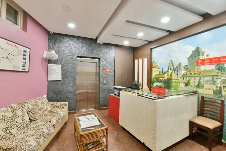 Al Maray by OYO Rooms